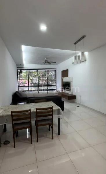 2 Bed Condo for Sale in  Warner Court - Image 1